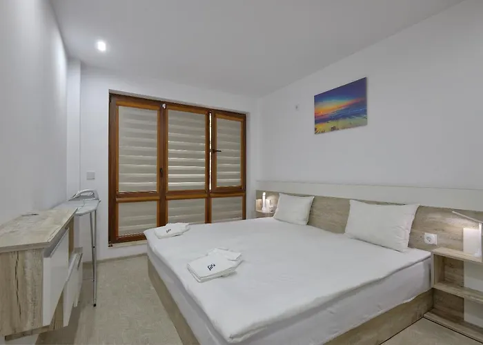 Apartament Weiss Estate By Estateautomata *