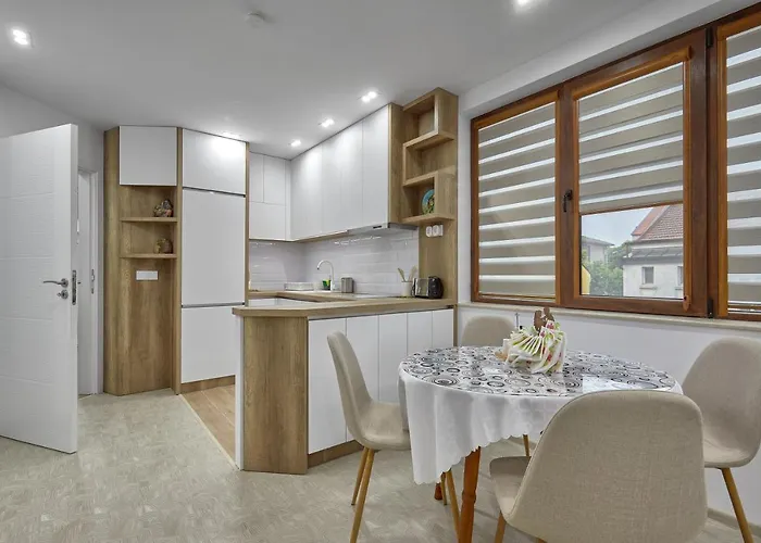 Apartament Weiss Estate By Estateautomata